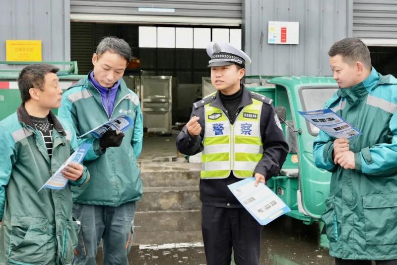 破解物流运输堵点难点，黄山公安有妙招！